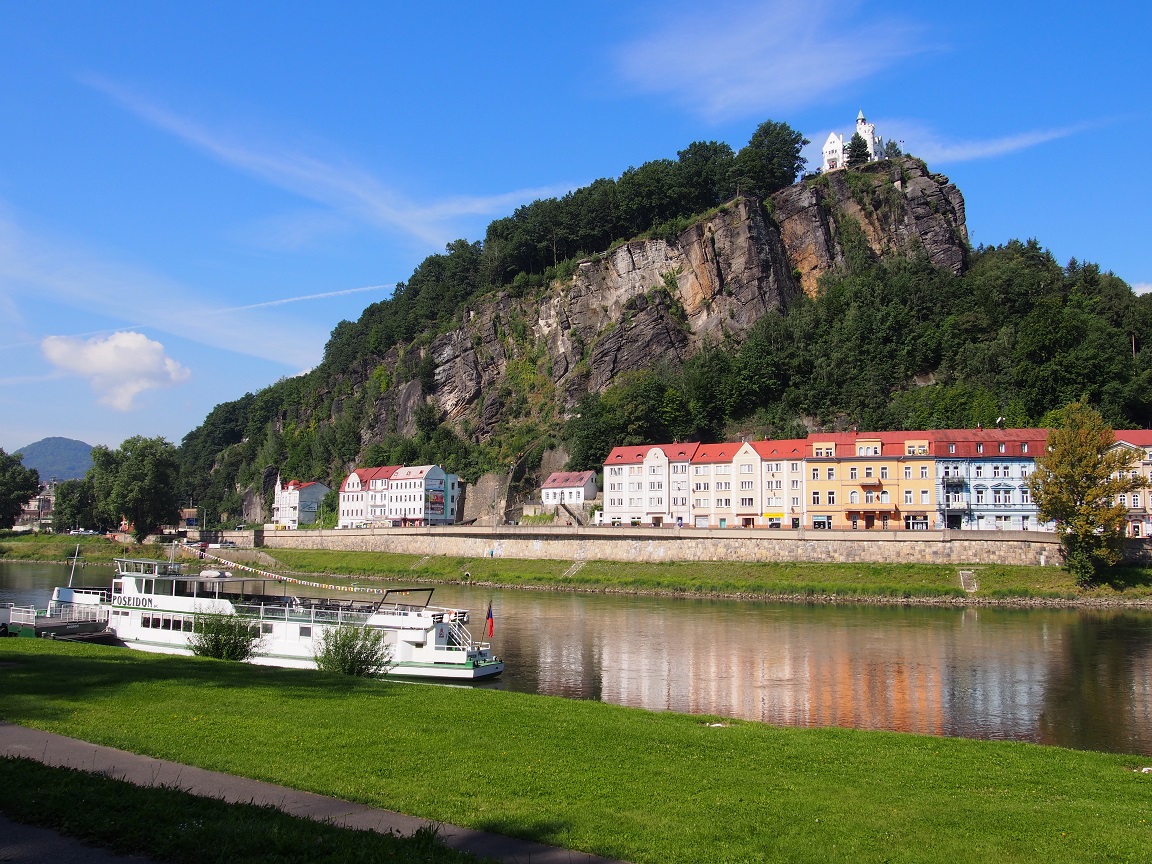 Shepherd's wall with ferrata in the middle of Decin