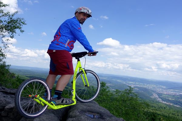 This fascinating scooter ride makes for an even more enjoyable descent than on a regular bike